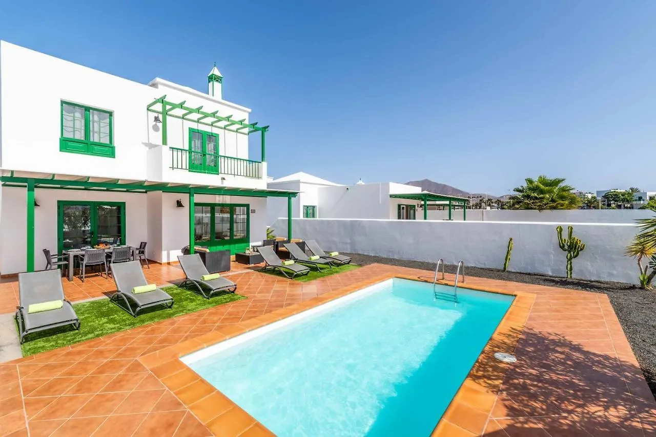 Villa Mero Playa Blanca