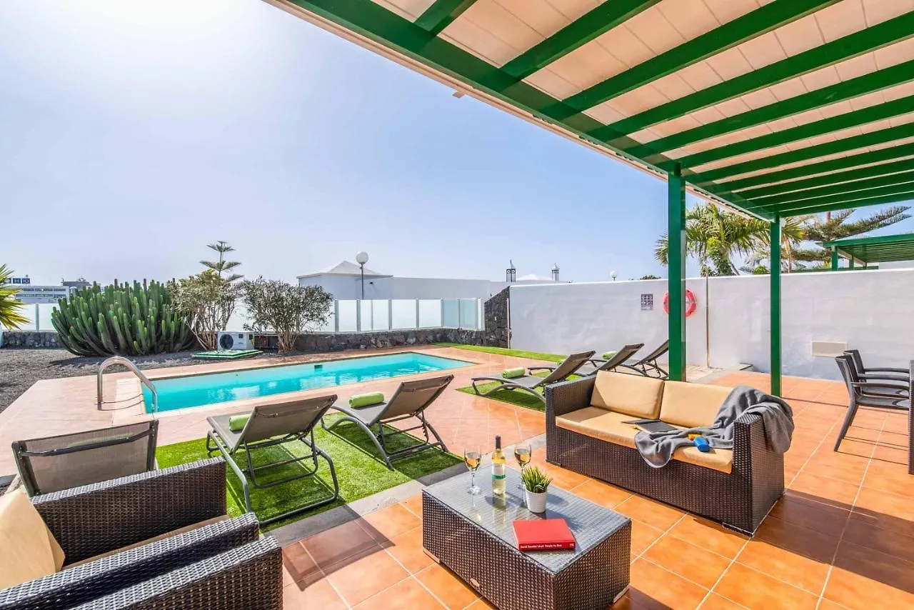 Villa Mero Playa Blanca